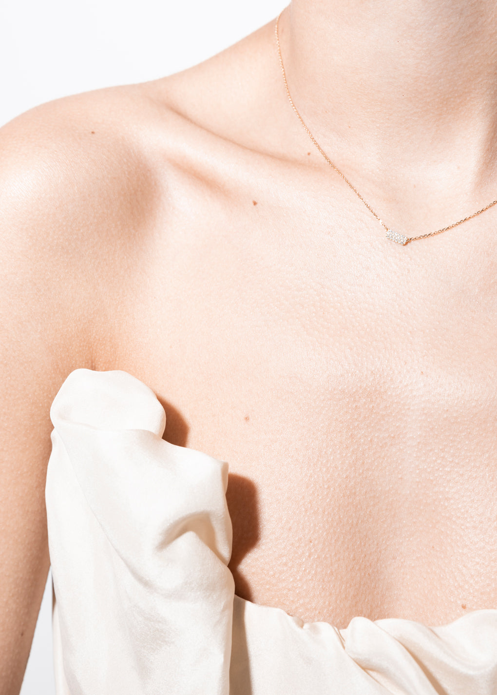 colar hannah 18k diamantes