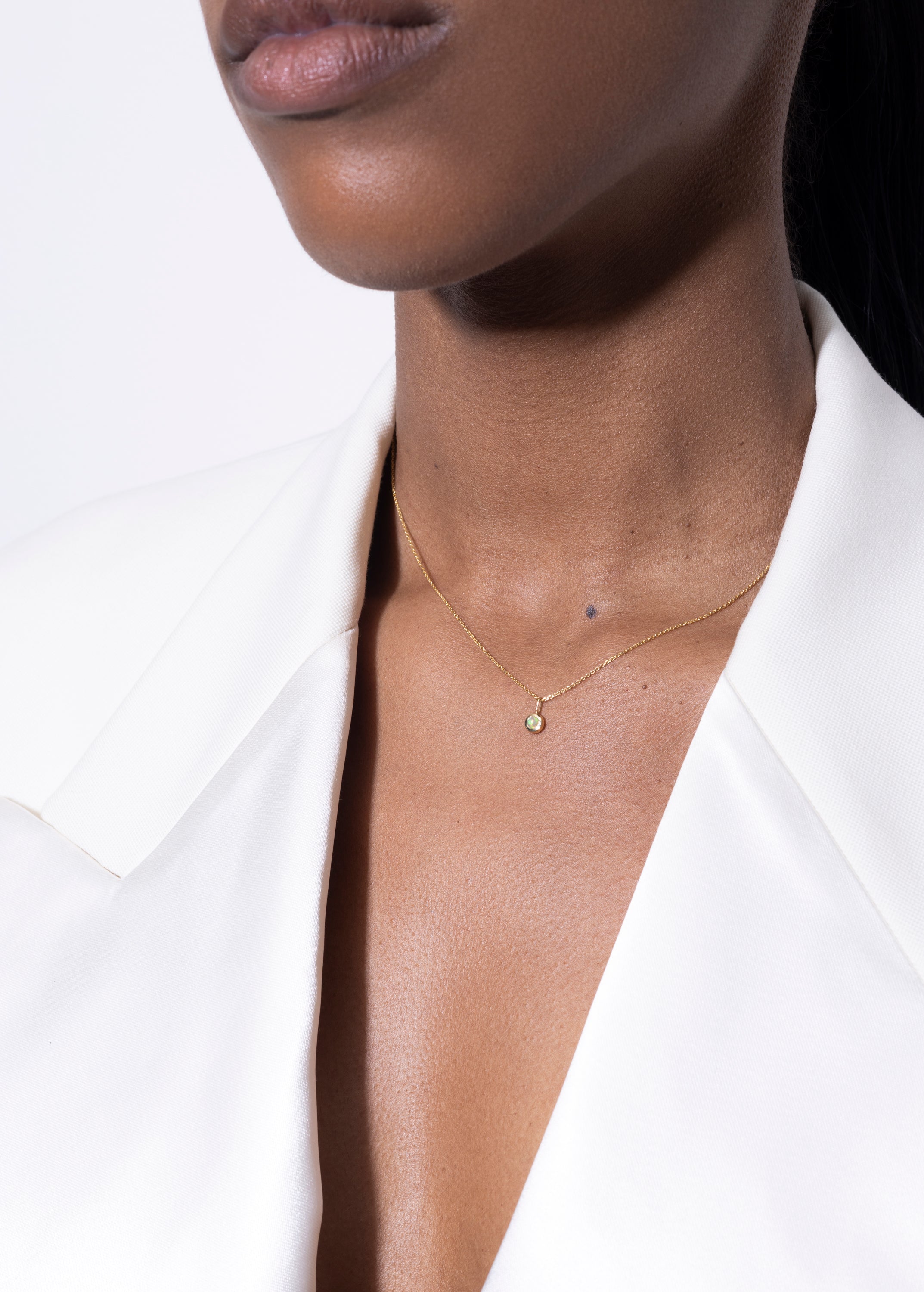 colar mock 18k opala