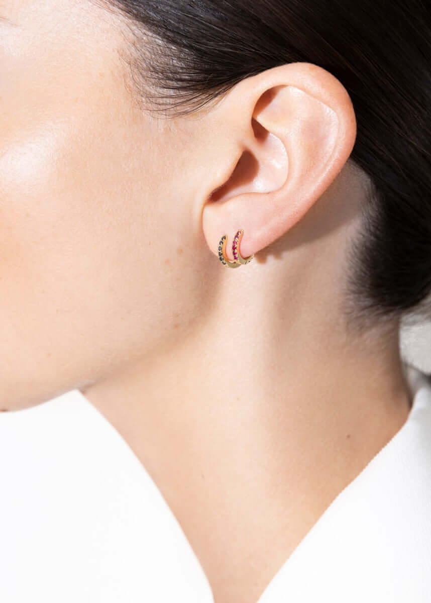 brincos de argola de 5 mm em ouro 18k com rubi salt