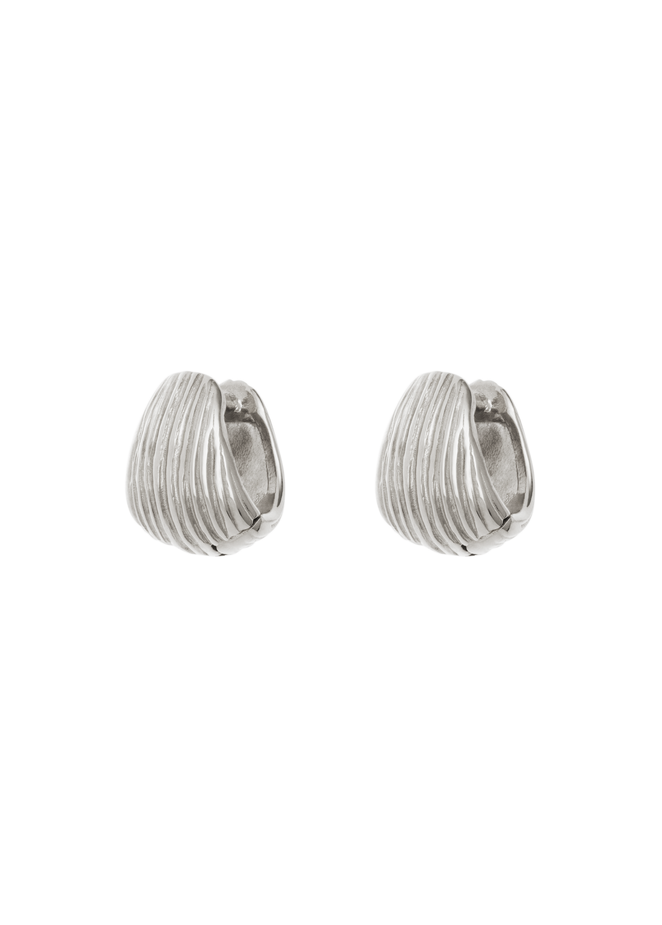 tilly earrings in silver