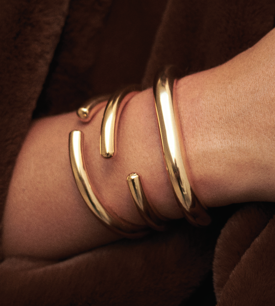 pulseira prata dourada mulher