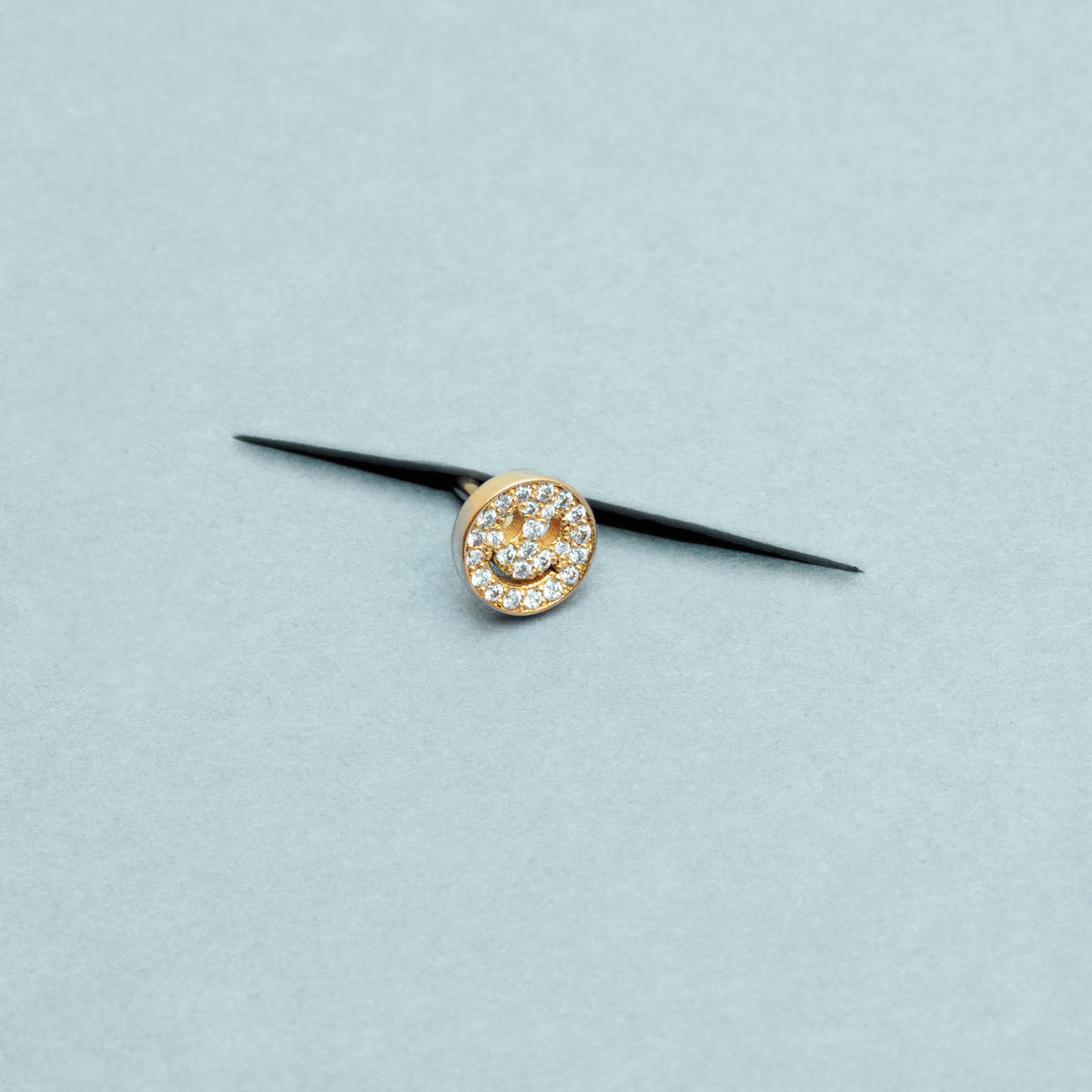 18k Solid Gold — Earrings
