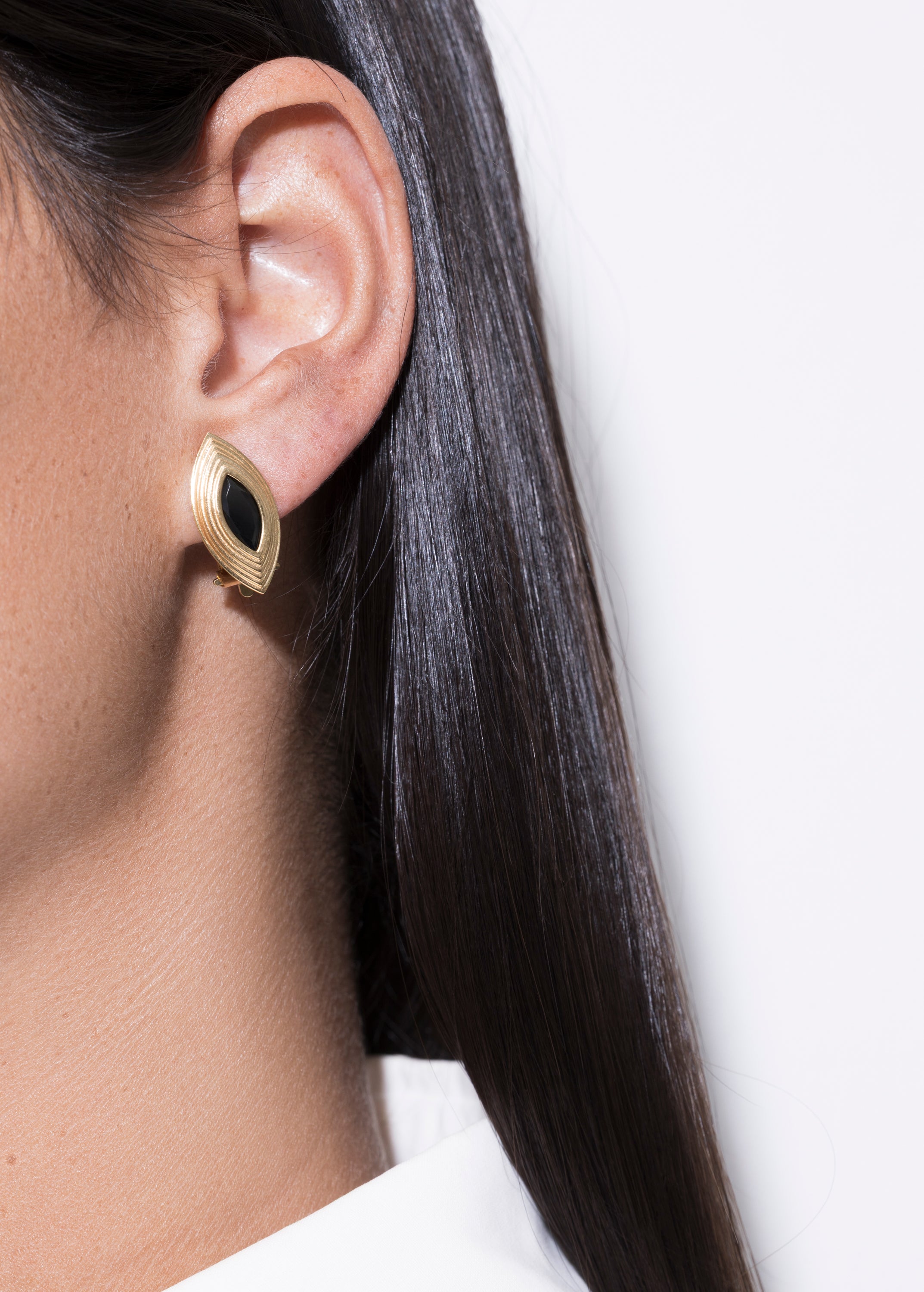charlene earrings model focus