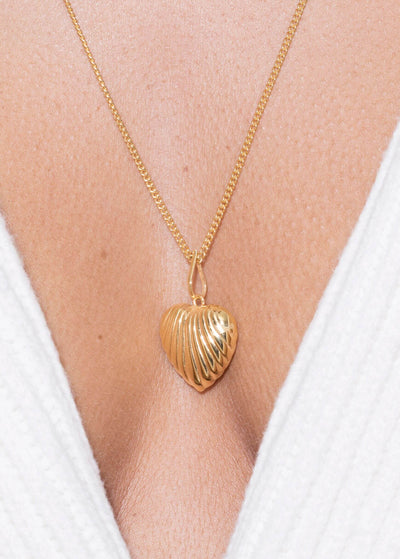 colar com pendente coeur Colares