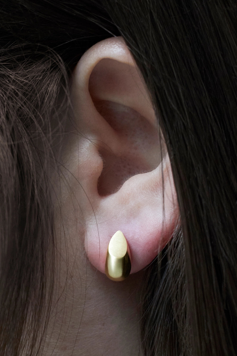 Constantin mini earrings 2 2026 january