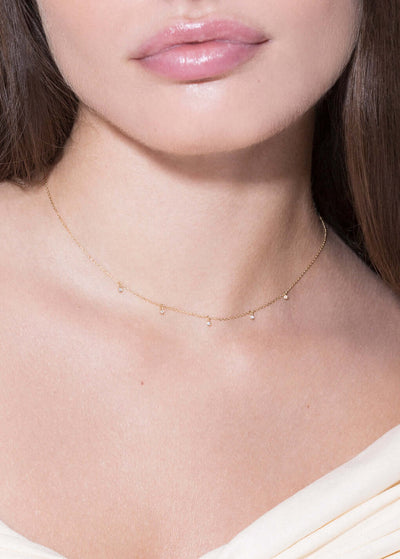 colar de 18k com cinco diamantes da sorte Colares