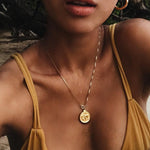 aimee song wearing ginger necklace in gold